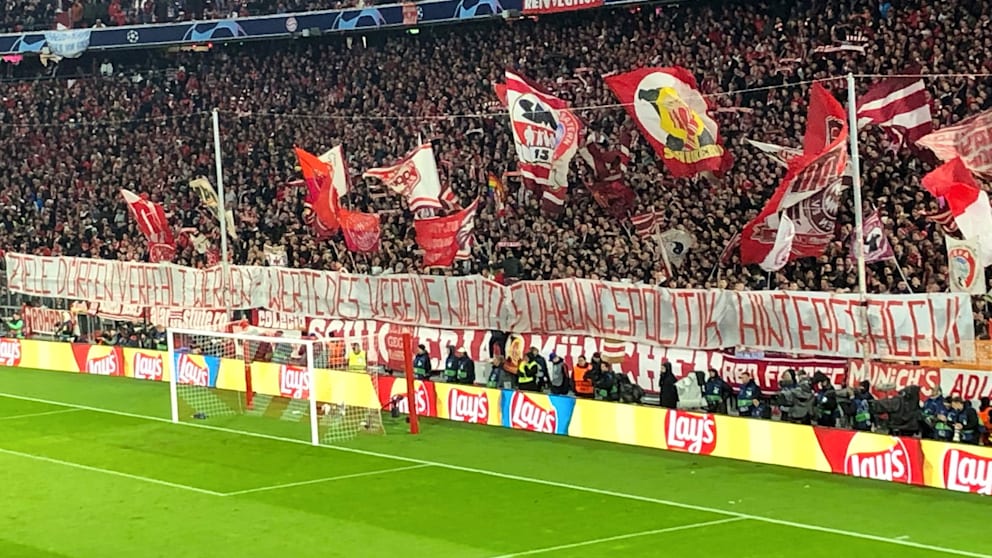 The Bayern fans' banner in the game against Man City