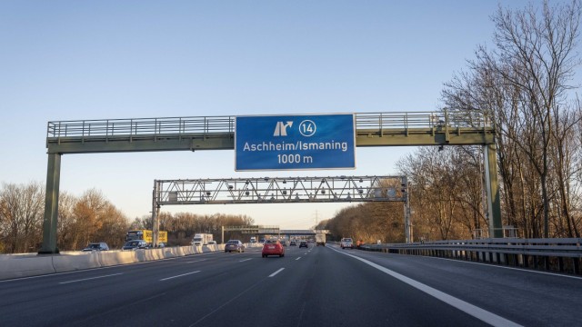 Traffic: From the München-Nord junction to the Aschheim/Ismaning junction, the A99 has already been widened to eight lanes.
