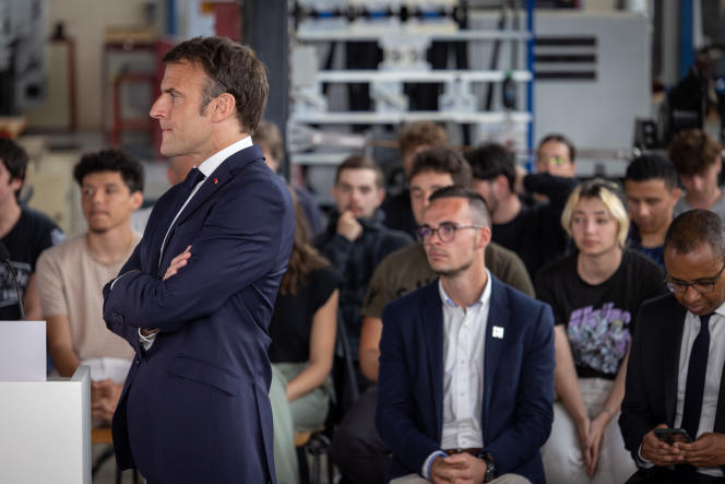 Emmanuel Macron, at the Bernard-Palissy vocational school, in Saintes (Charente-Maritime), on May 4, 2023.