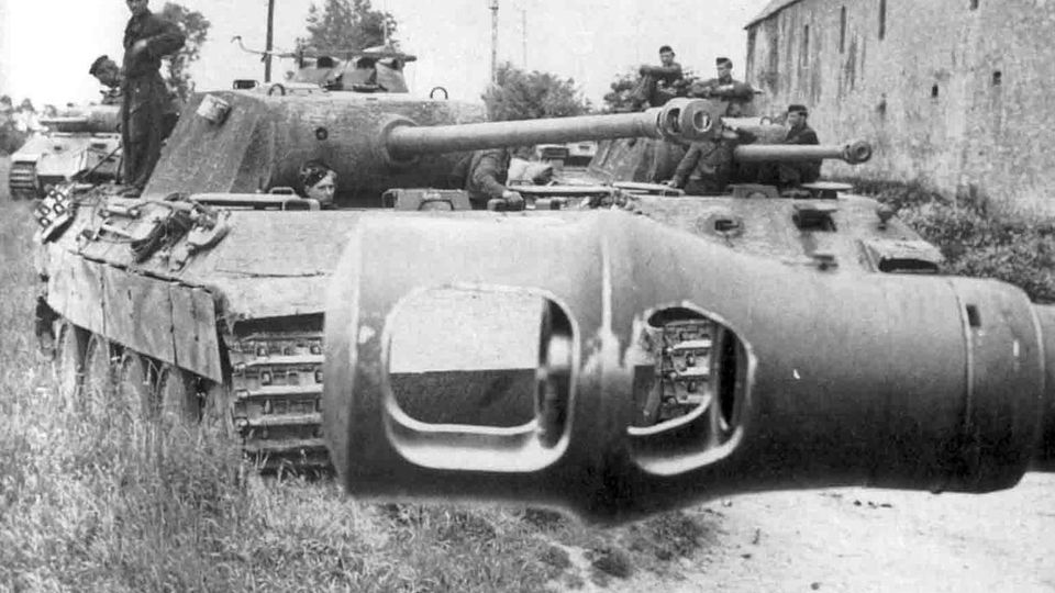 German Panther tanks before action.