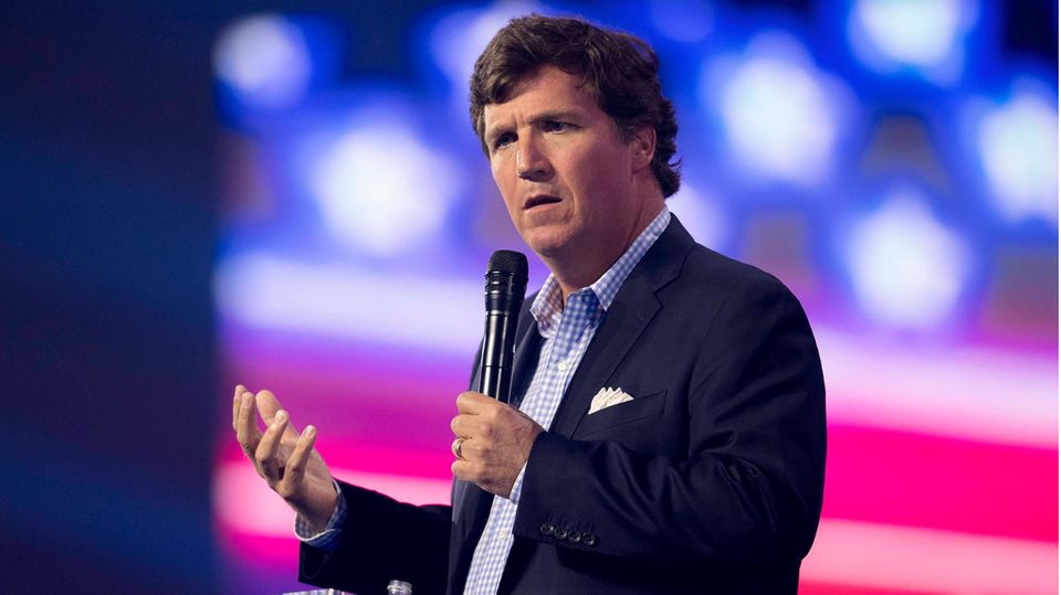 Out for star moderator: Right-wing propagandist (m/f/non-d) wanted: How things could continue after Tucker Carlson was kicked out at Fox News