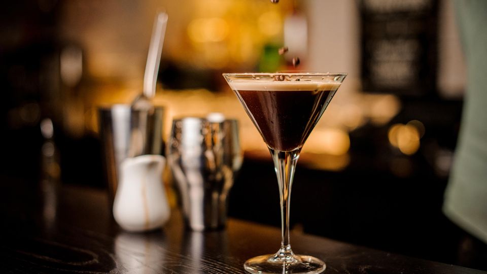 9th place: Espresso Martini coffee?  No, espresso martini!  Tastes best after a meal.  Becomes a cocktail classic with vodka, freshly brewed espresso, coffee liqueur and ice cubes.