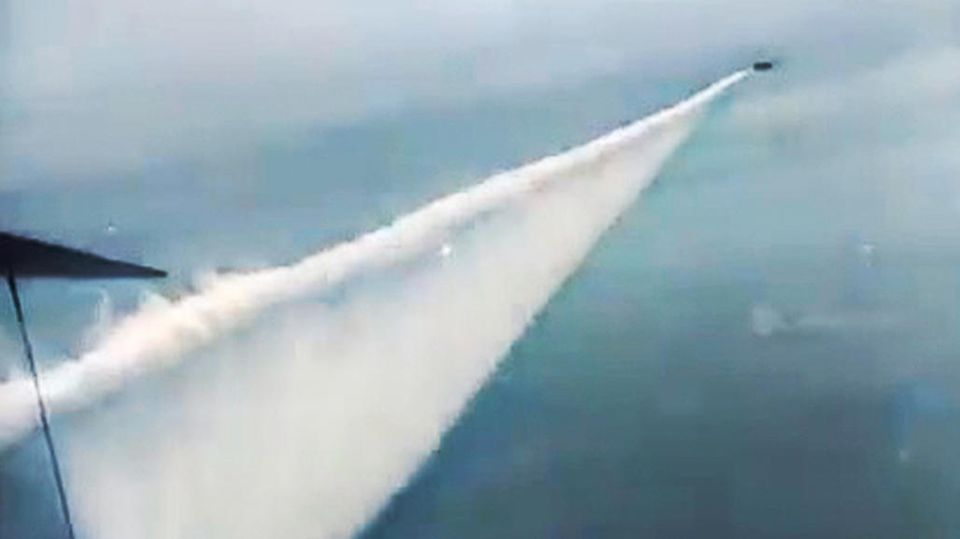 Fake news in fact check – video is said to show chemtrails