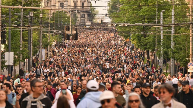 Gun violence in Serbia: The anger after the fact: huge protests in Belgrade last Friday.