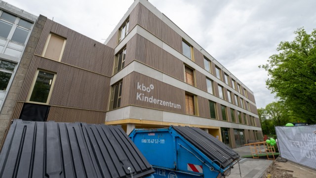 kbo children's center: Not quite finished yet: the new construction of the kbo children's center on Heiglhofstrasse.