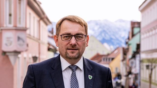 Local public transport: Mayor Rolf Beuting (ÖDP) has the majority in the Murnau municipal council, not only because of the on-call bus.