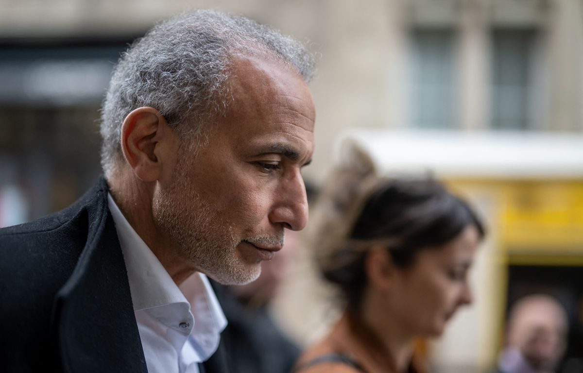 Islamologist Tariq Ramadan arrives for the second day of his trial, in Geneva, Switzerland, on May 16, 2023. (FABRICE COFFRINI / AFP)