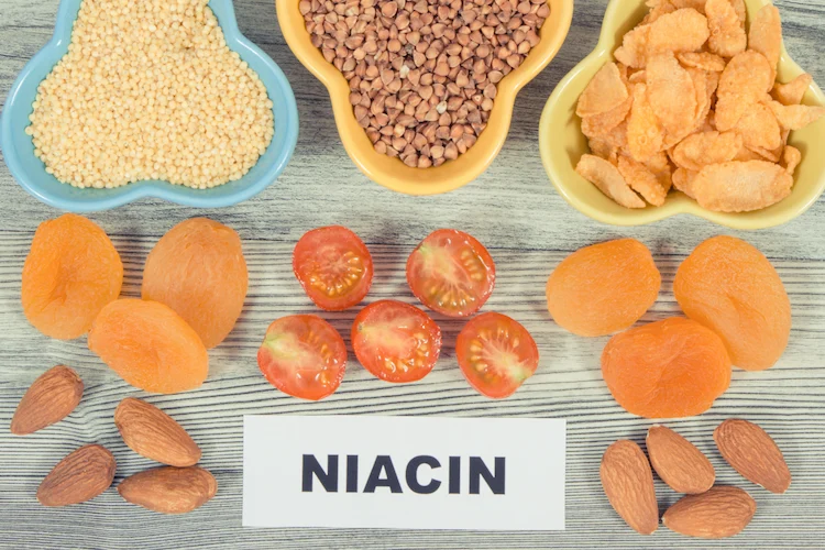 nicotinic acid or niacin effect through healthy nutrition with natural products