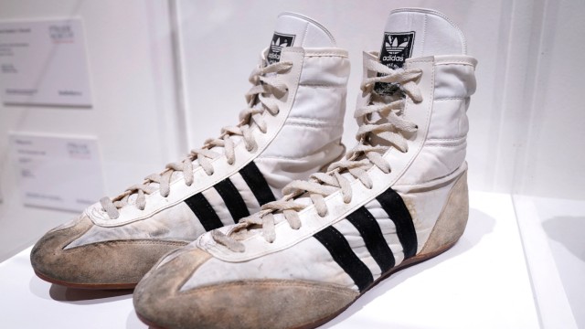 Auction: But these sneakers too...