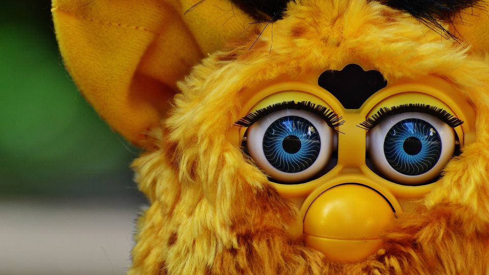 Talking Furby "confesses" Plan to take over the world – the video goes viral