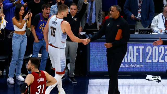 NBA Champion Denver Nuggets: Jokic, the handshaker: After the game, the Nuggets center went to the Heat staff and players and comforted the losers.