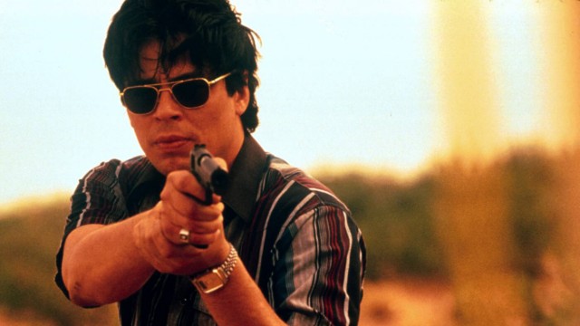 Cinema: The Mexican drug investigator Javier Rodriguez Rodriguez (Benicio Del Toro) In "Traffic - power of the cartel".