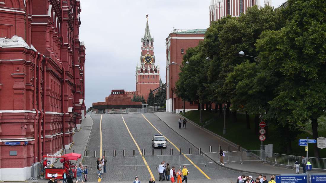 In Moscow, all streets and intersections around the Kremlin are cordoned off and guarded.