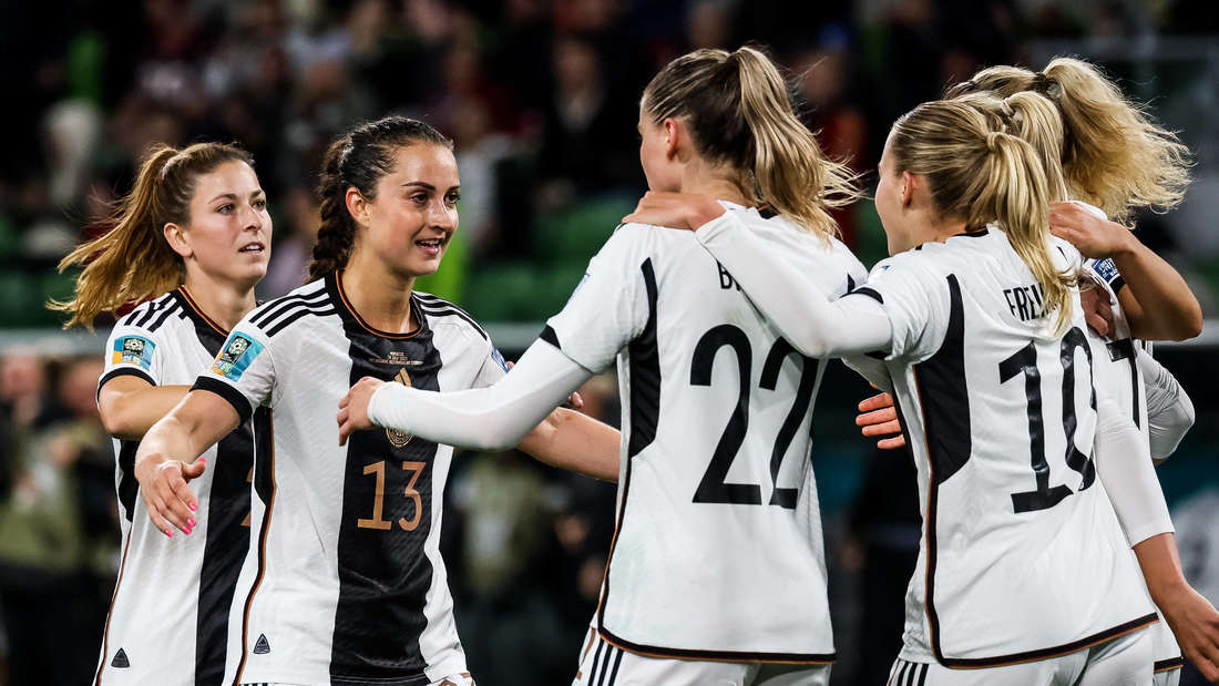 Die DFB-Spielerinnen hatten im ersten Gruppenspiel schon ausreichend Grund zum Jubeln, wollen aber nun gegen Kolumbien nachlegen. 