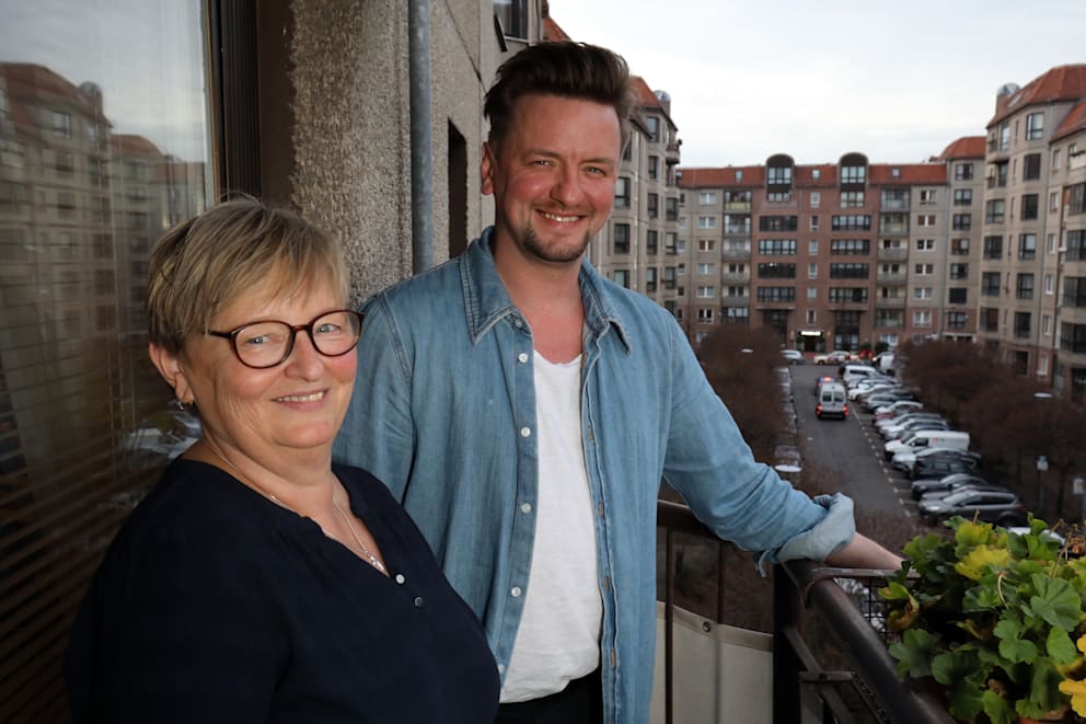 Ben Zucker with his mother Christina on the balcony of their Berlin apartment