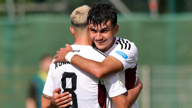 DFB-Pokal: First game in the DFB-Pokal, first hat-trick: Can Uzun, 17, from 1. FC Nürnberg.