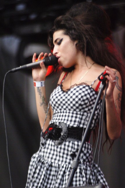 Amy Winehouse: Signature Sound, Signature Look: Amy Winehouse 2007 at Chicago.
