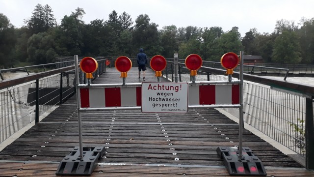 Severe weather in Bavaria: blocked crossing at the Marienklause.