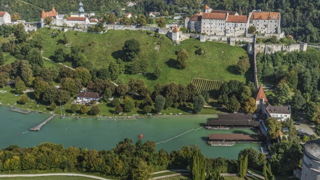 Leisure: With a view of the castle: The Wöhrsee in Burghausen is a special bathing lake in many respects.