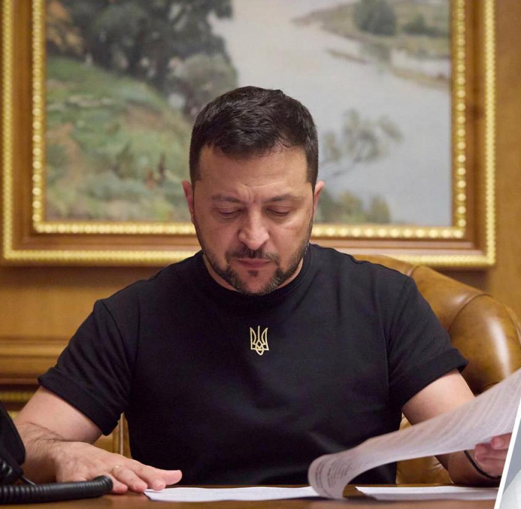 Präsident Wolodymyr Selenskyj hat nach den Korruptionsvorwürfen gegen Militäroffiziere in Kiew hart durchgegriffen