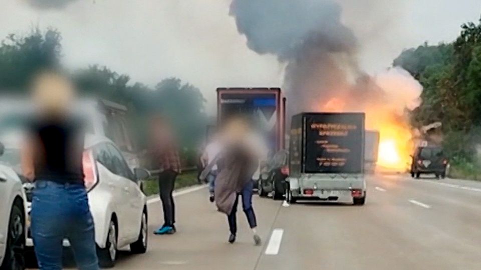 Dashcam video shows deadly explosion on A2 – eyewitnesses describe accident