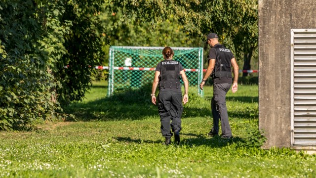 Lower Franconia: At the weekend, police officers repeatedly searched the school grounds, which also house leisure facilities, for relevant traces.