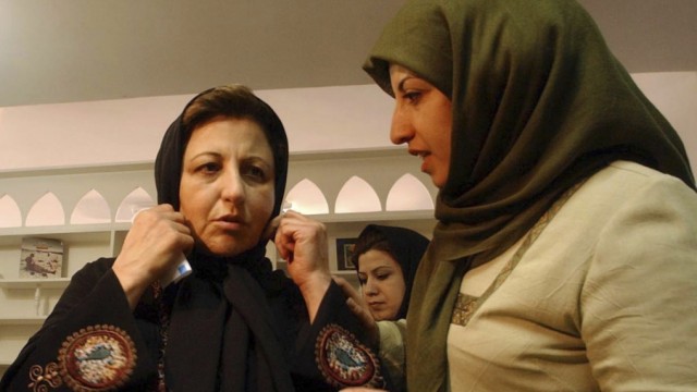Oslo: Narges Mohammadi (right) in conversation with human rights activist Shirin Ebadi, who was also awarded the Nobel Prize in 2003 - at a meeting in January 2005.