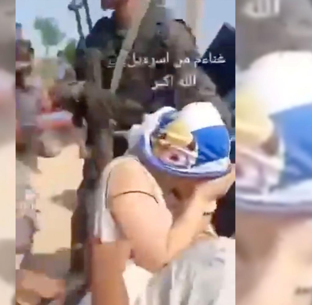 Dieses Tiktok-Video soll die Entführung israelischer Zivilisten aus einem Kibbuz in der Nähe des Gaza-Streifens zeigen