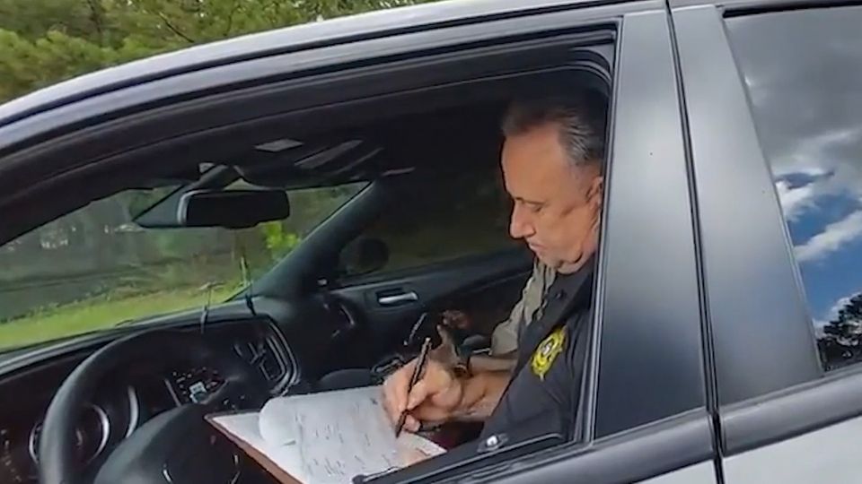 US police officer stops speeders – and confronts his own boss