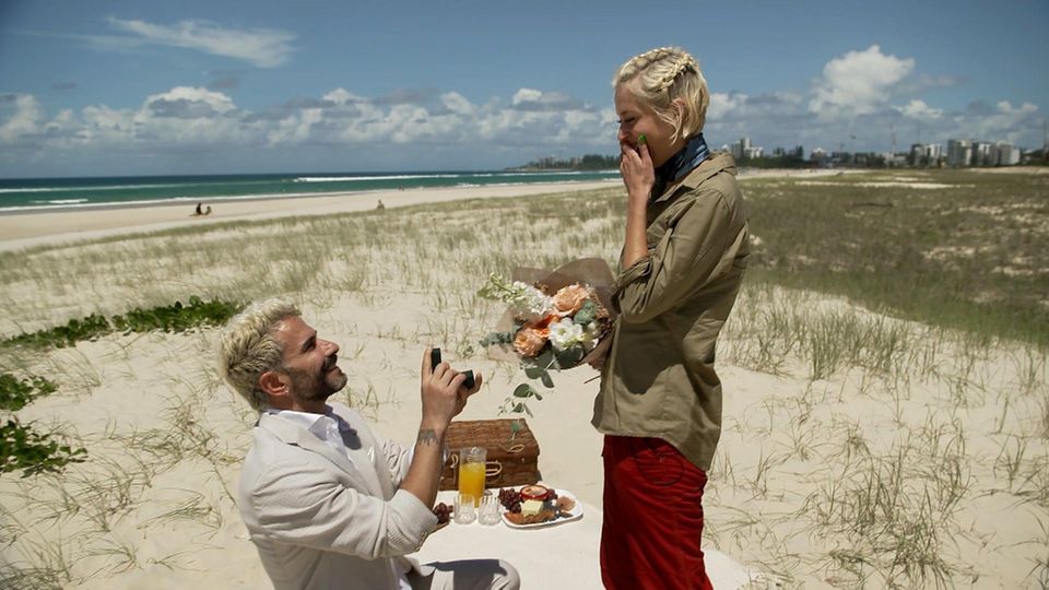 After being thrown out of the jungle camp, Verena Kerth is happy about Marc Terenzi's marriage proposal