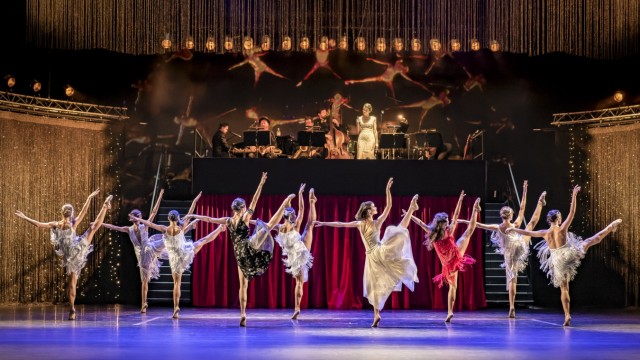 Southern Germany's largest musical theater: The Innsbruck Limonada Dance Company brings "The Great Gatsby" as a dance theater in Munich.