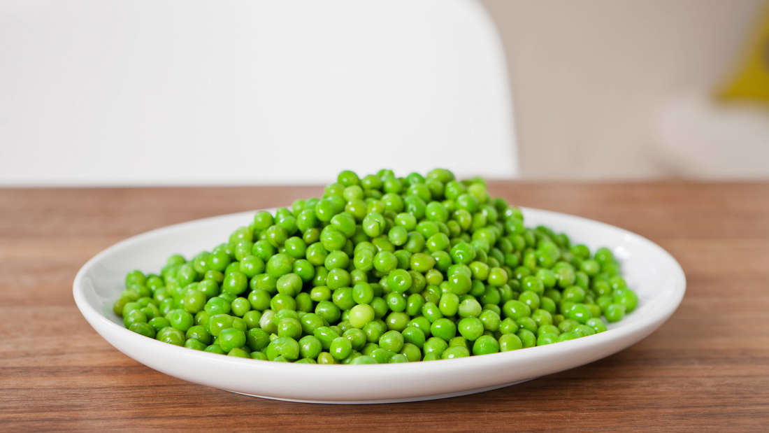 Plate with peas