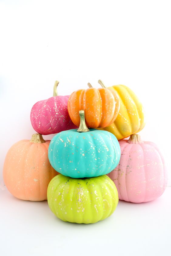 Painting a Pumpkin in Contemporary Colors 