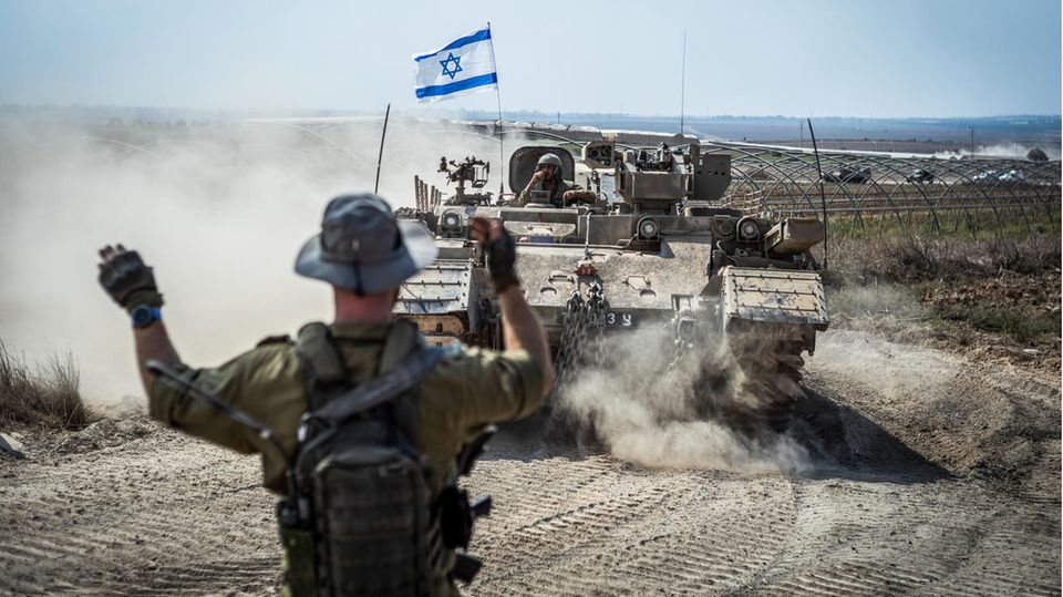 A tank with an Israeli flag