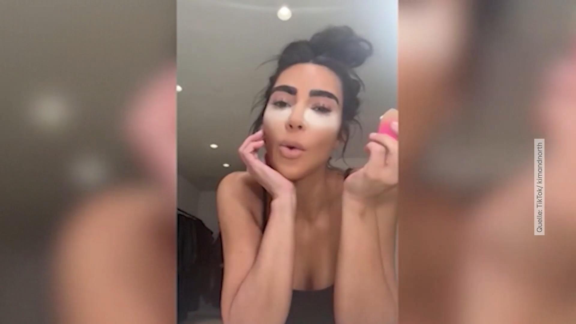 Kim Kardashian without makeup and filters Rare sight!
