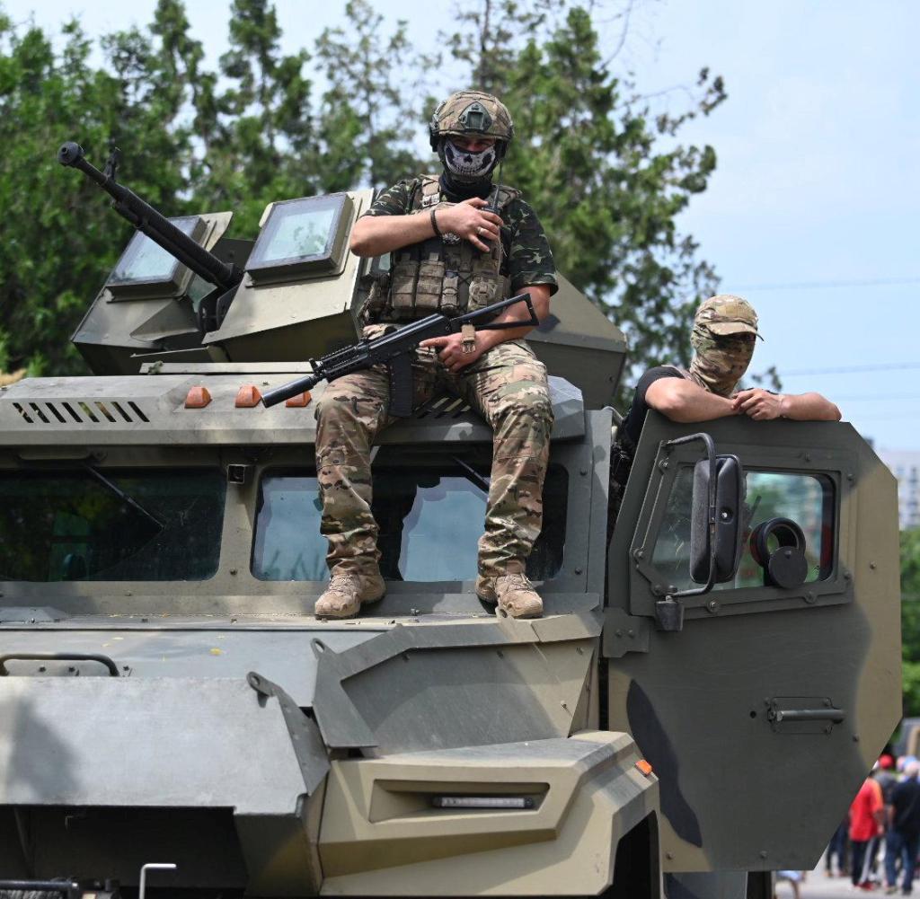 Wagner mercenaries during the attempted coup in Rostov-on-Don in June