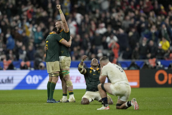 The joy of the South Africans, after the victory of the Springboks against England in the semi-final of the World Cup, in Saint-Denis (Seine-Saint-Denis), October 22, 2023.
