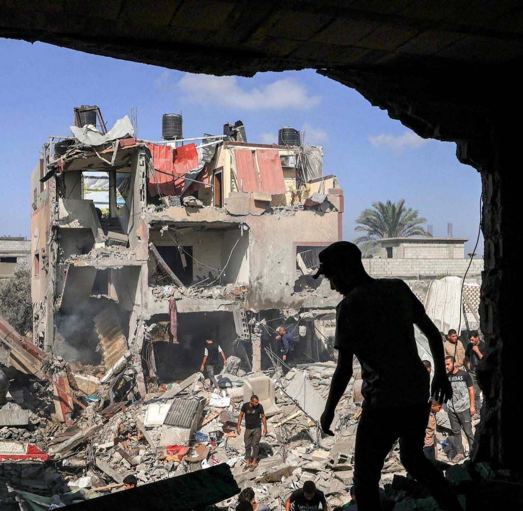 Ein zerstörtes Wohnhaus in Khan Younis im Gazastreifen