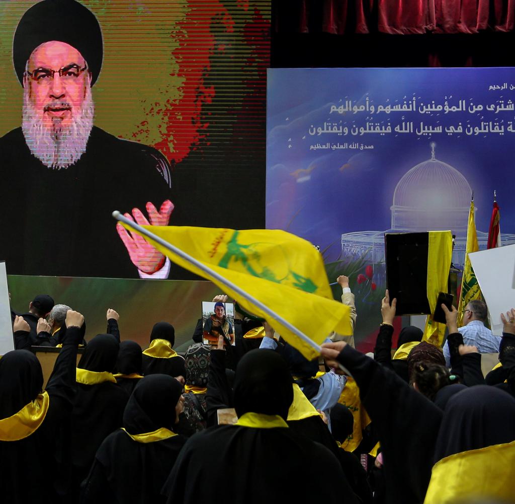 Tausende Hisbollah-Unterstützer sahen sich Nasrallahs Ansprache an