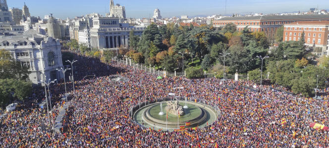 Nearly 170,000 demonstrators gathered on Saturday November 18 in Madrid at the call of the right to denounce a future amnesty law for Catalan separatists.