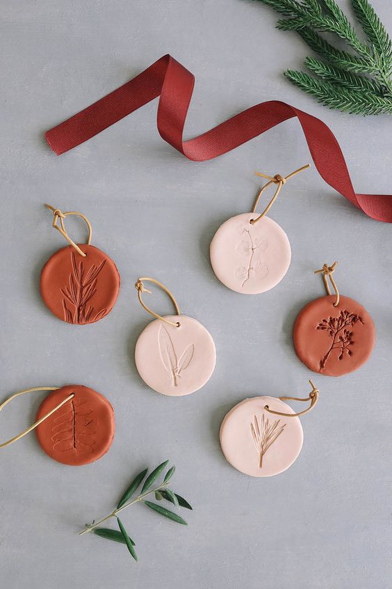 Clay Pendant Lights With Plant Motif 