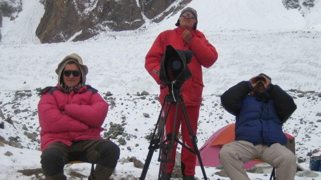 Television: On the road with the film team on K2.