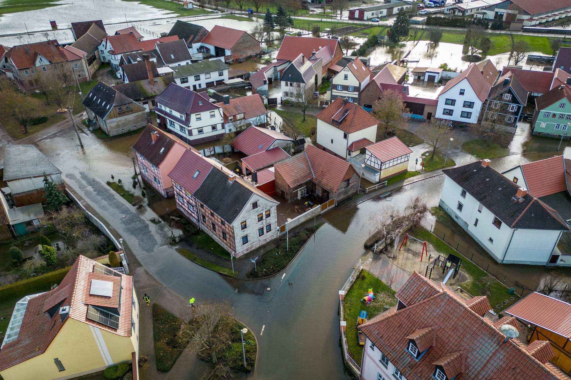 Thuringia, Windehausen: Several streets in Heringen-Windehausen are also under water on Boxing Day.