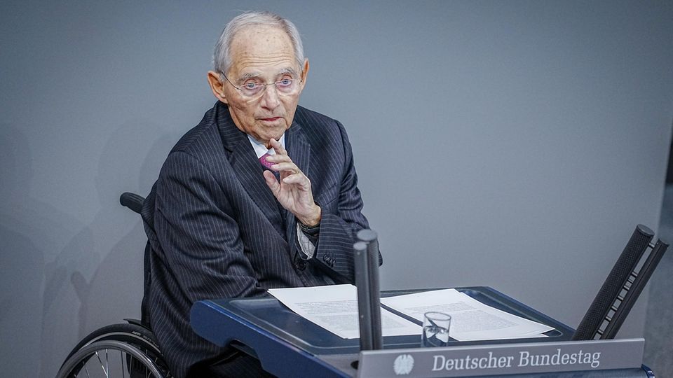 Wolfgang Schäuble during his speech in the Bundestag today