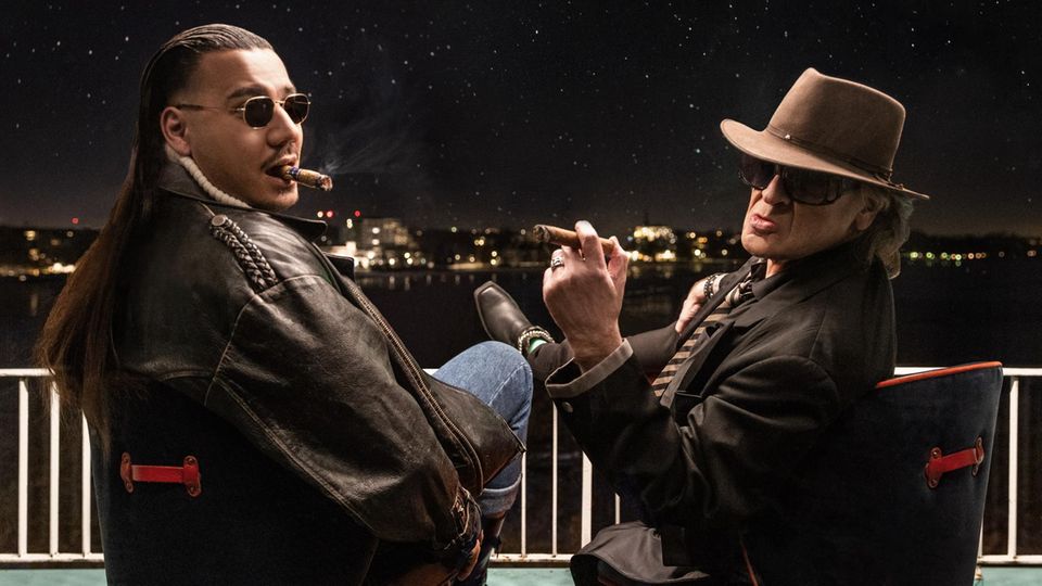 Rapper Apache and Udo Lindenberg smoke cigars