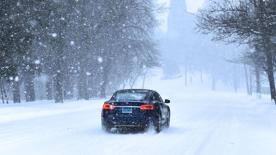 Winter tires: Save on changing tires: When all-season tires are enough