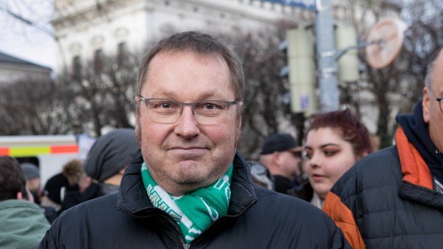 Voices from the demo against the right in Munich: Jörg Brenner