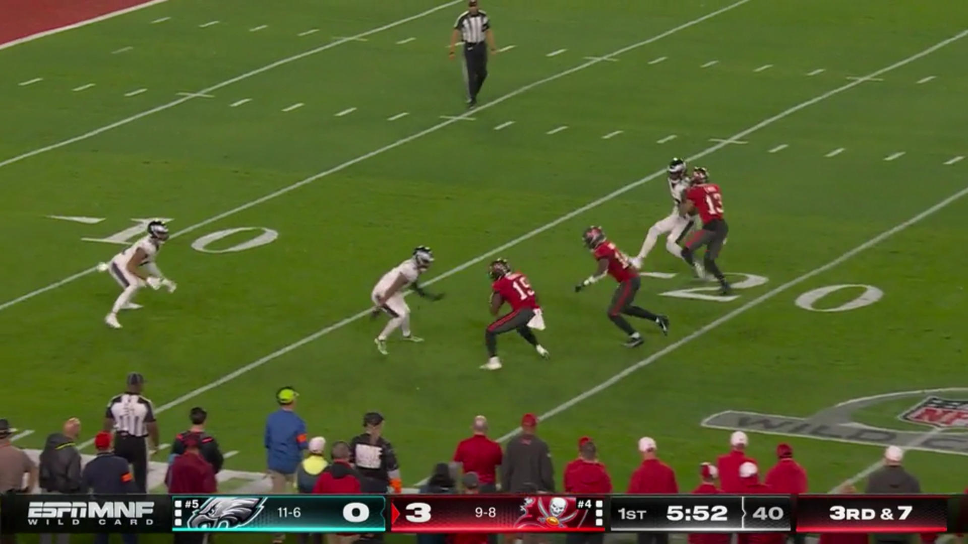 David Moore dupes Eagles defense with crazy touchdown run