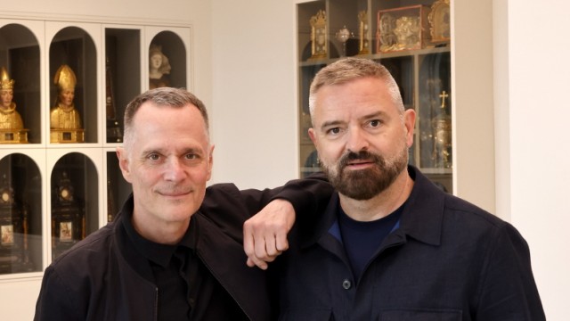Five for the film city of Munich: fashion designers Johnny Talbot and Adrian Runhof (right).