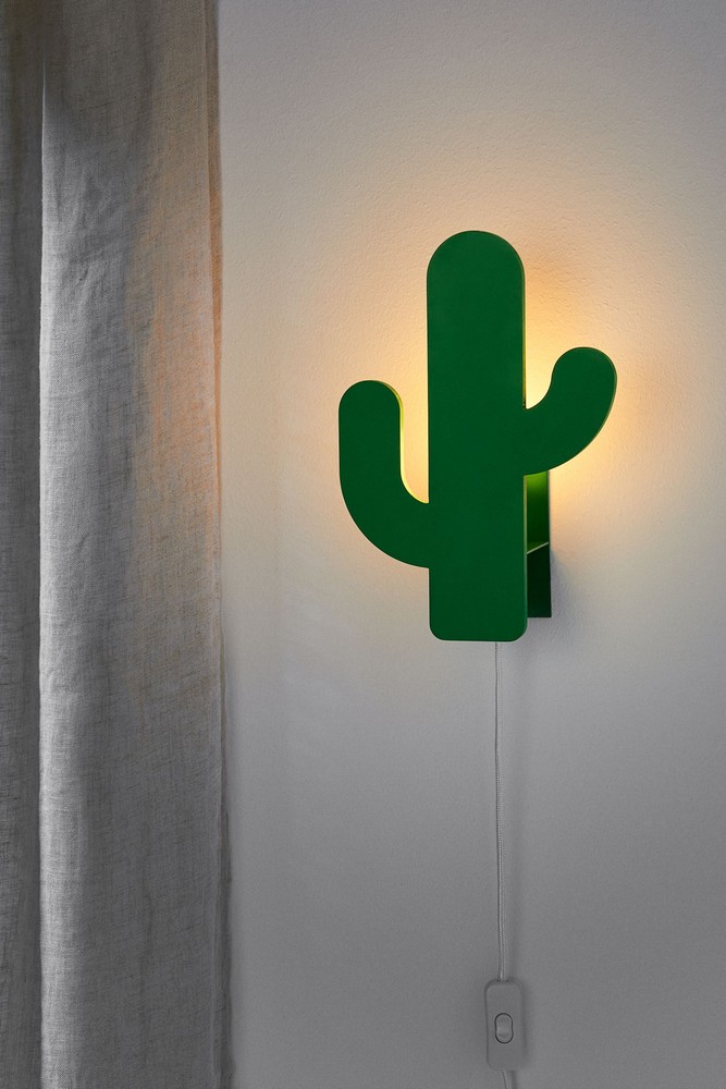   Cactus wall light 